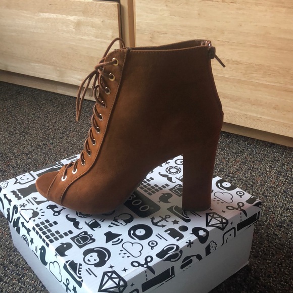 Booties - Picture 3 of 3